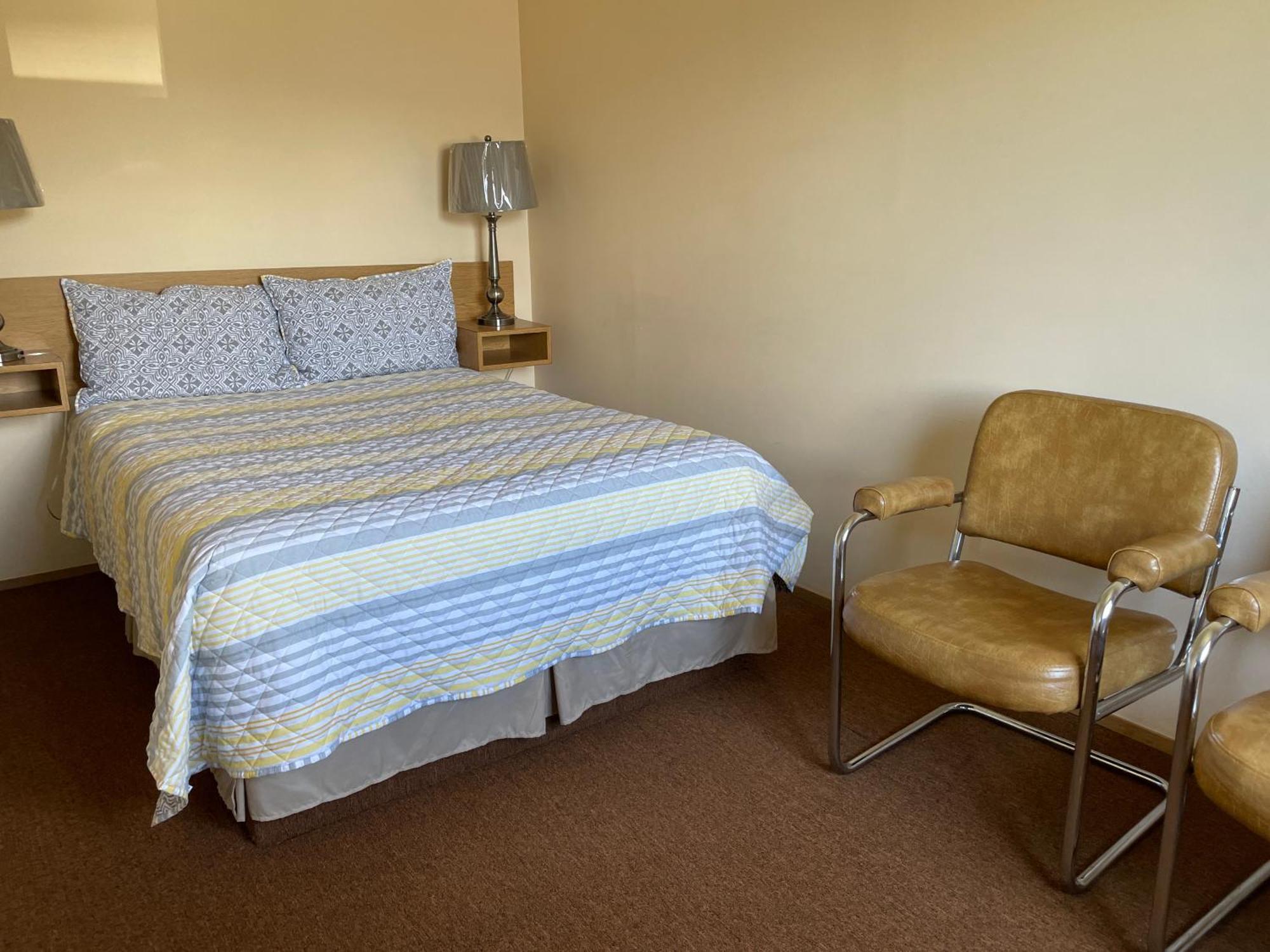 Y-5 Motel Barrière Εξωτερικό φωτογραφία