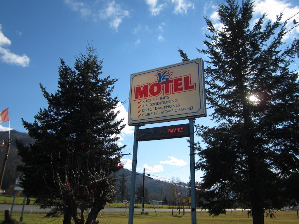 Y-5 Motel Barrière Εξωτερικό φωτογραφία